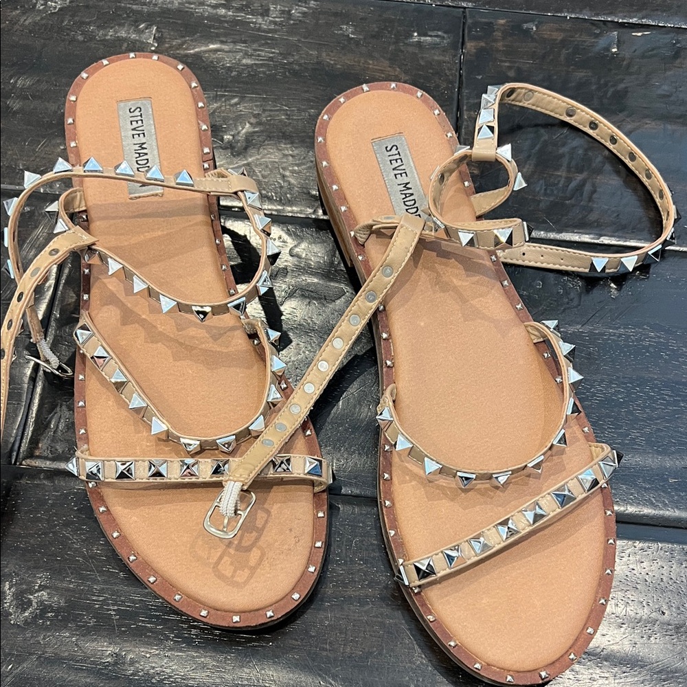 Steve Madden Beige Studded Sandals